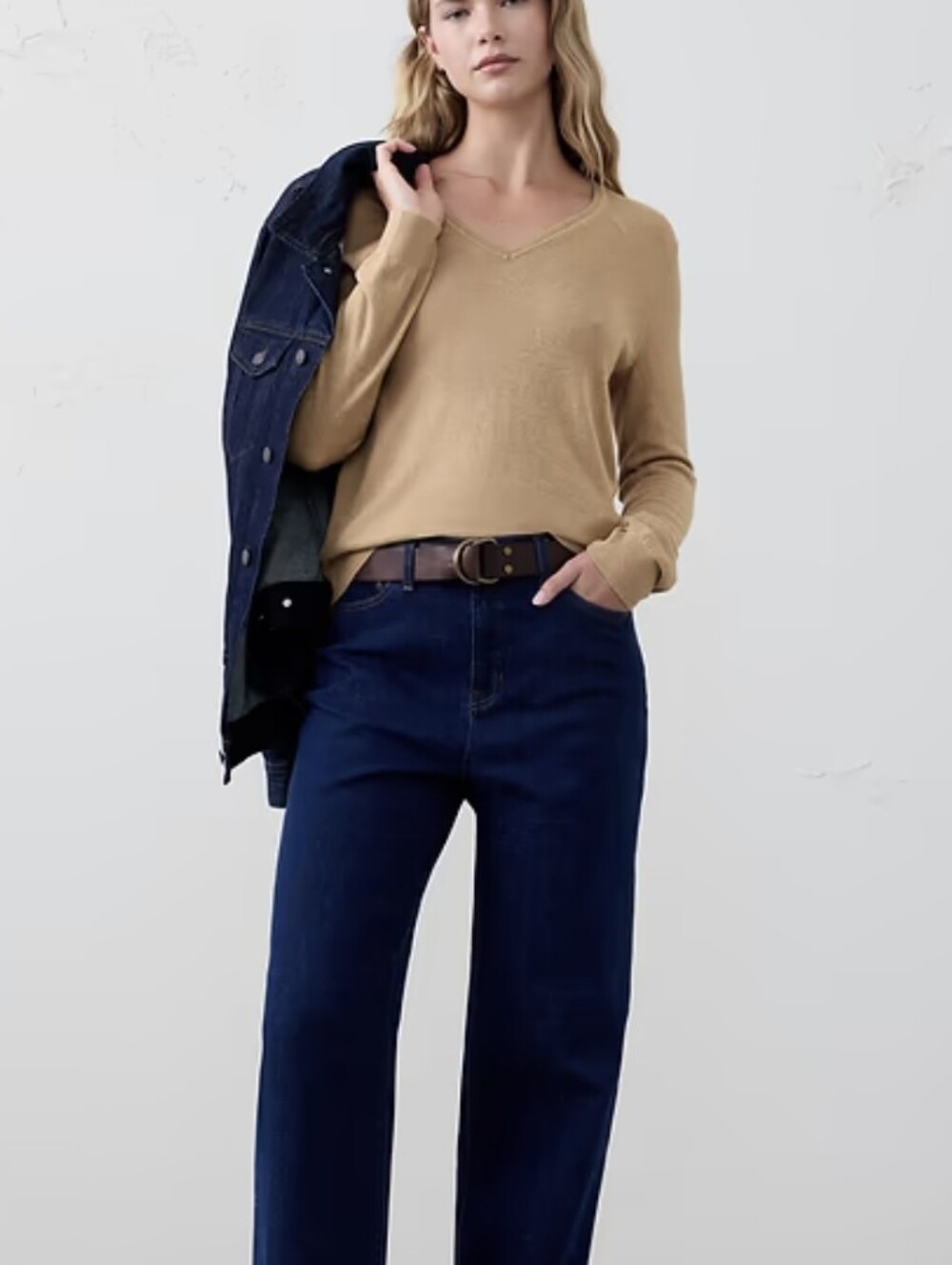 Banana Republic Forever V-Neck Sweater  Camel Sz.XS NWT